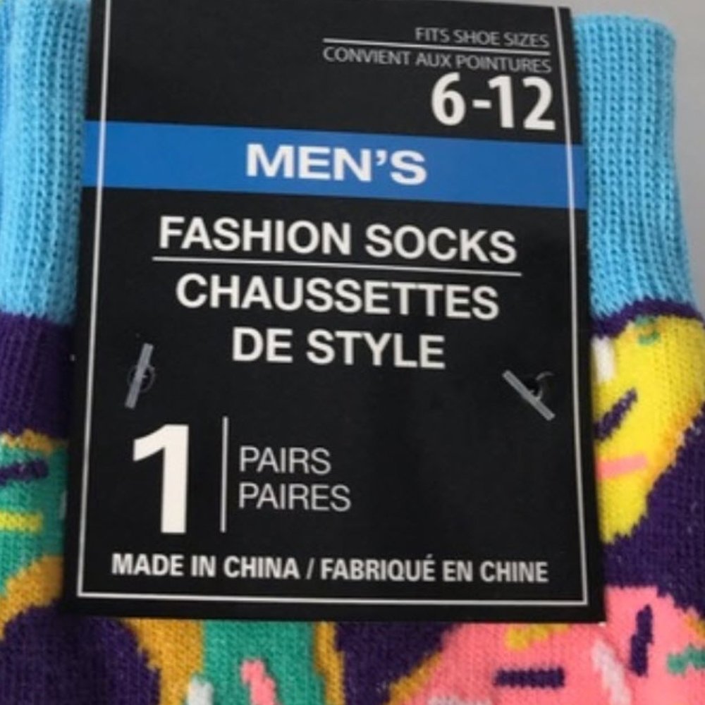 *3/$15* Mens Fun Donut Socks - Picture 2 of 4